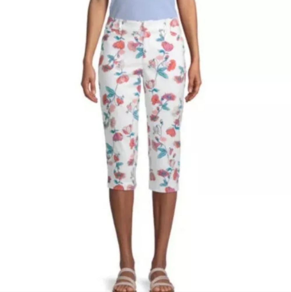 ST JOHN'S BAY Size 8 WOMENS White Floral Print Women's Capri Pants New $20